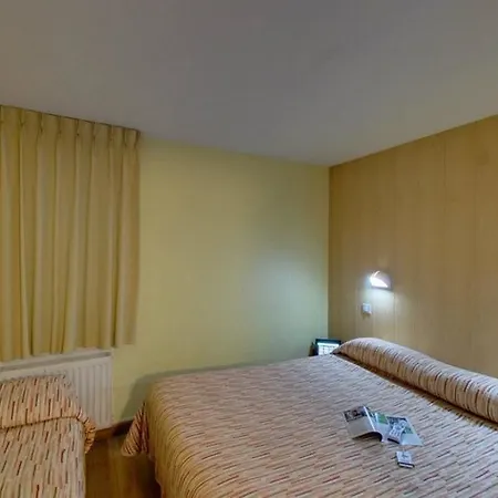 Fasthotel 2* Annecy